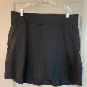 Black tennis skirt size 2x